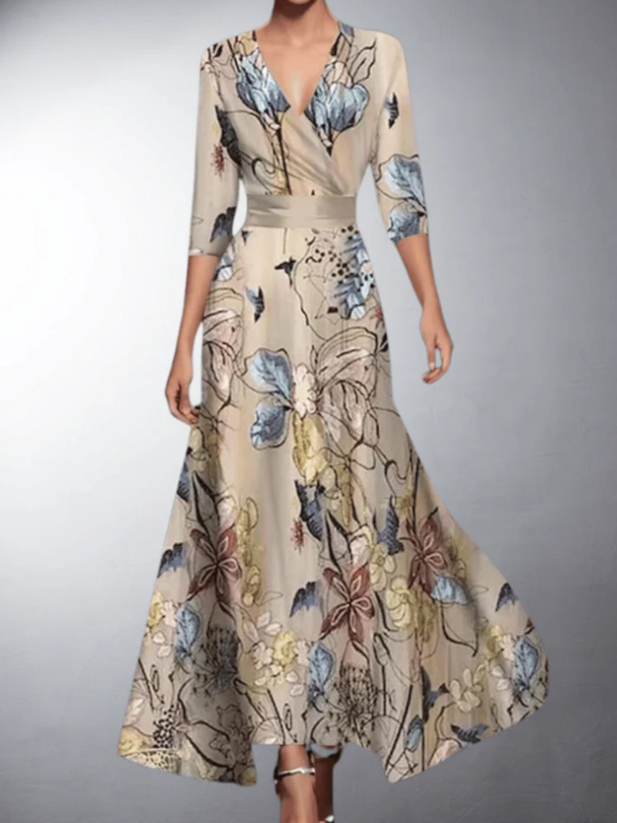 Zoe - Classic Floral V-Neck Maxi Dress