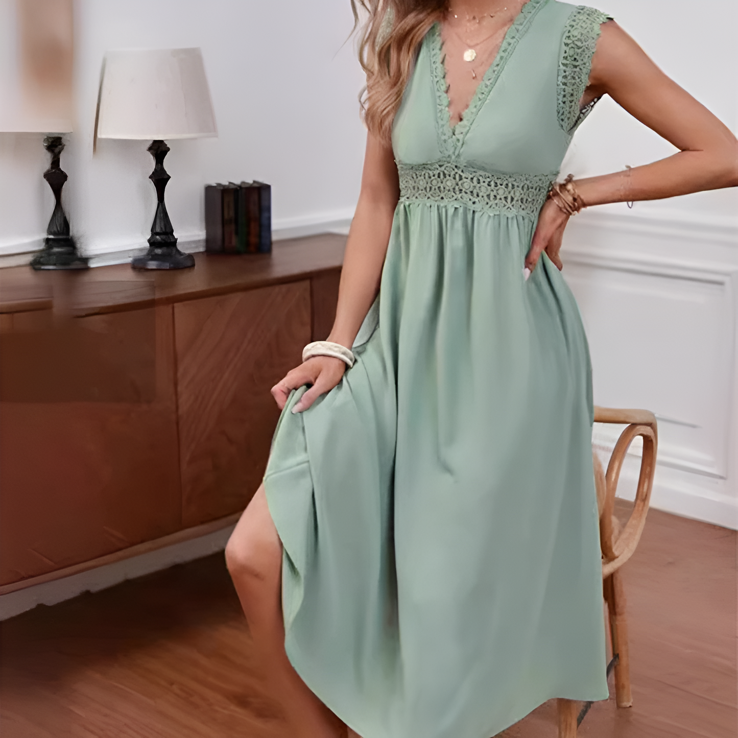 Alba | Vestido Suelto en V