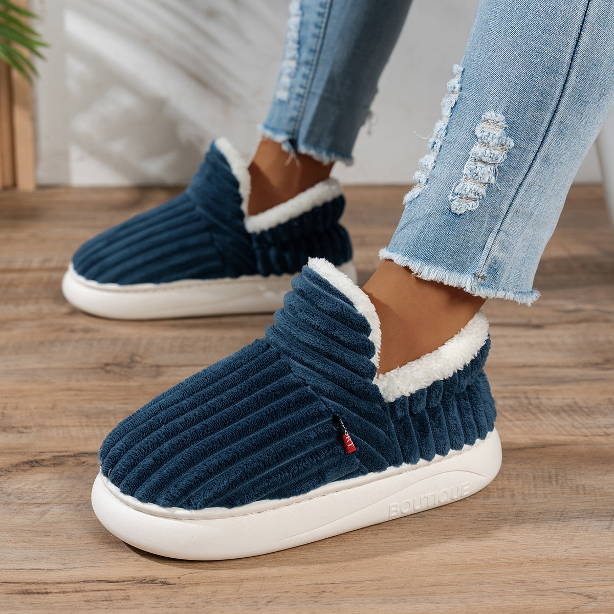 Zapatillas de casa de peluche CozyStep